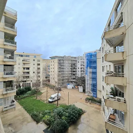 Acadie : Quartier Antigone, Ascenseur Tramway Calme Appartement Montpellier