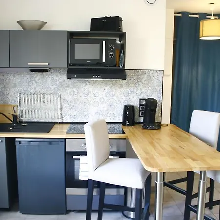 Appartement Acadie : Quartier Antigone, Ascenseur Tramway Calme